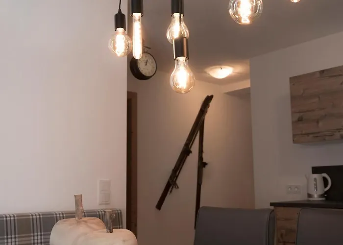 Neudegger * غروسارل